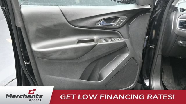 Used 2023 Chevrolet Equinox LT FWD image 16