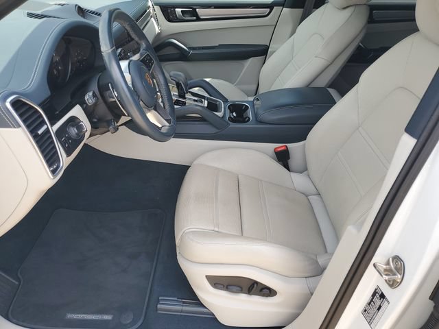 Used 2022 Porsche Cayenne Platinum Edition AWD/4WD image 6