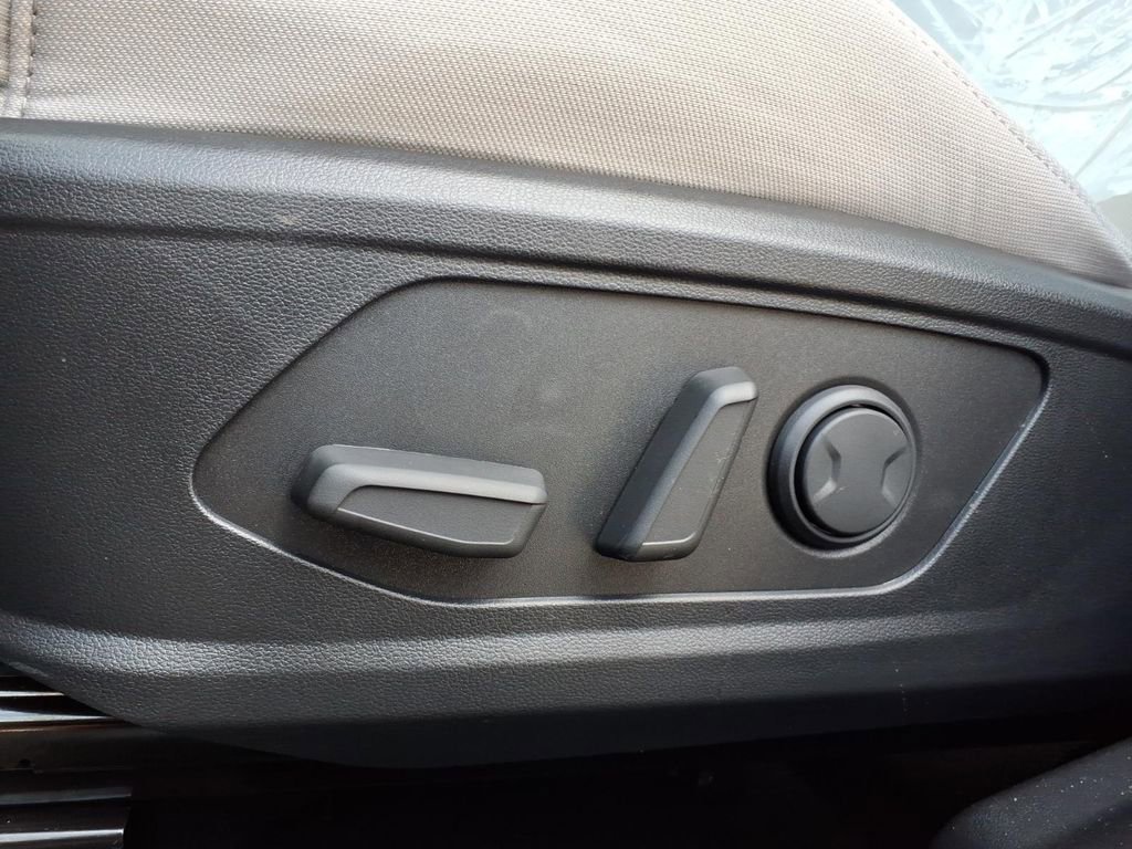 New 2026 Hyundai Tucson SEL image 23