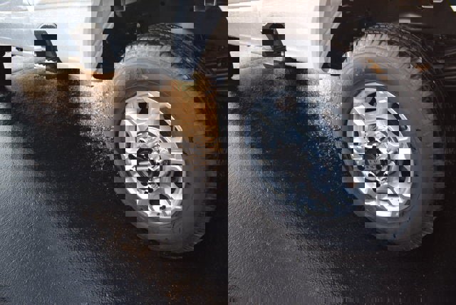 New 2025 Ford F350 XLT image 4