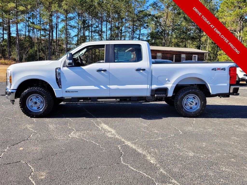 New 2026 Ford F250 XL w/ XL Off-Road Package AWD/4WD image 4