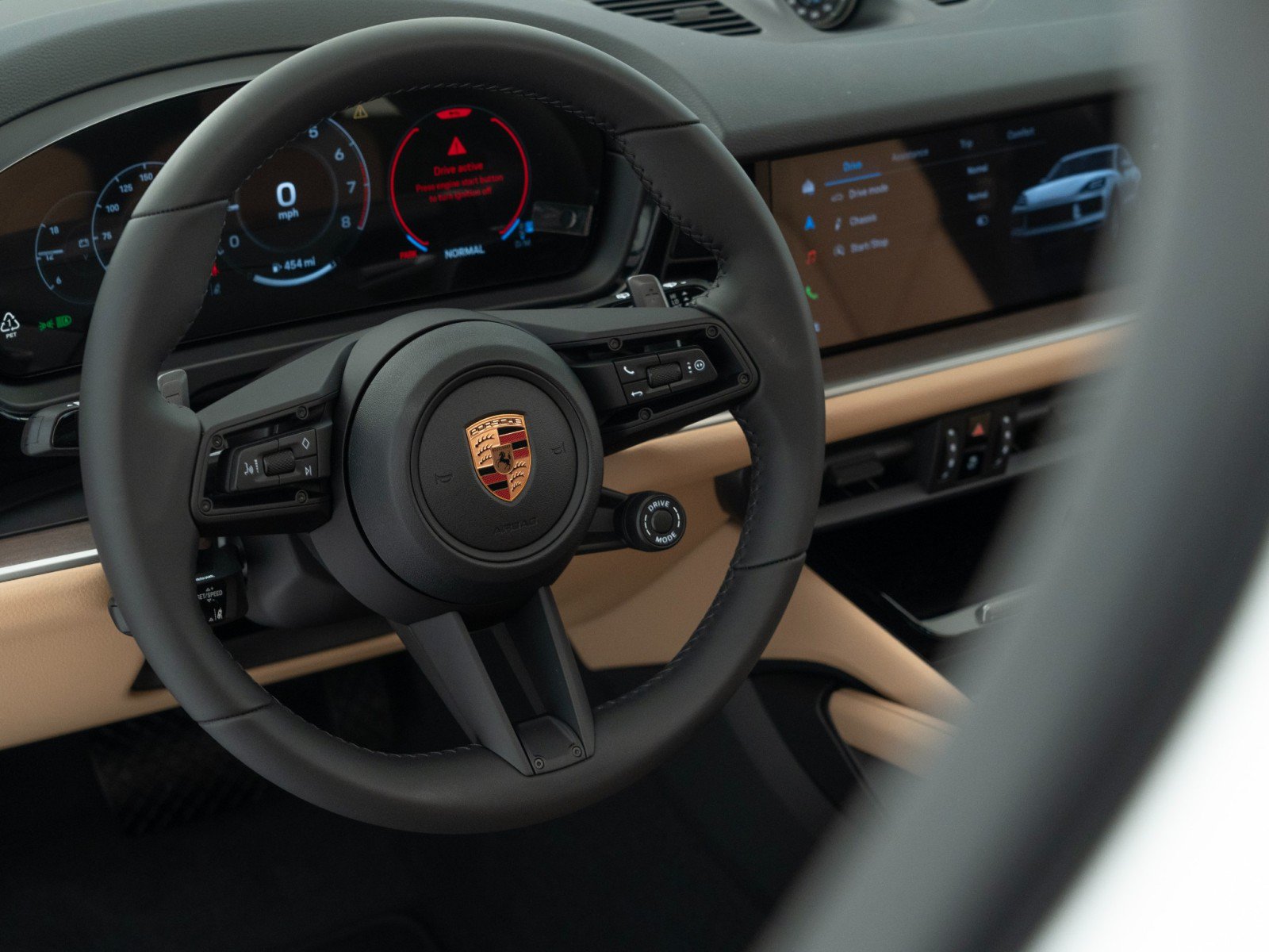 Used 2026 Porsche Cayenne AWD/4WD image 20