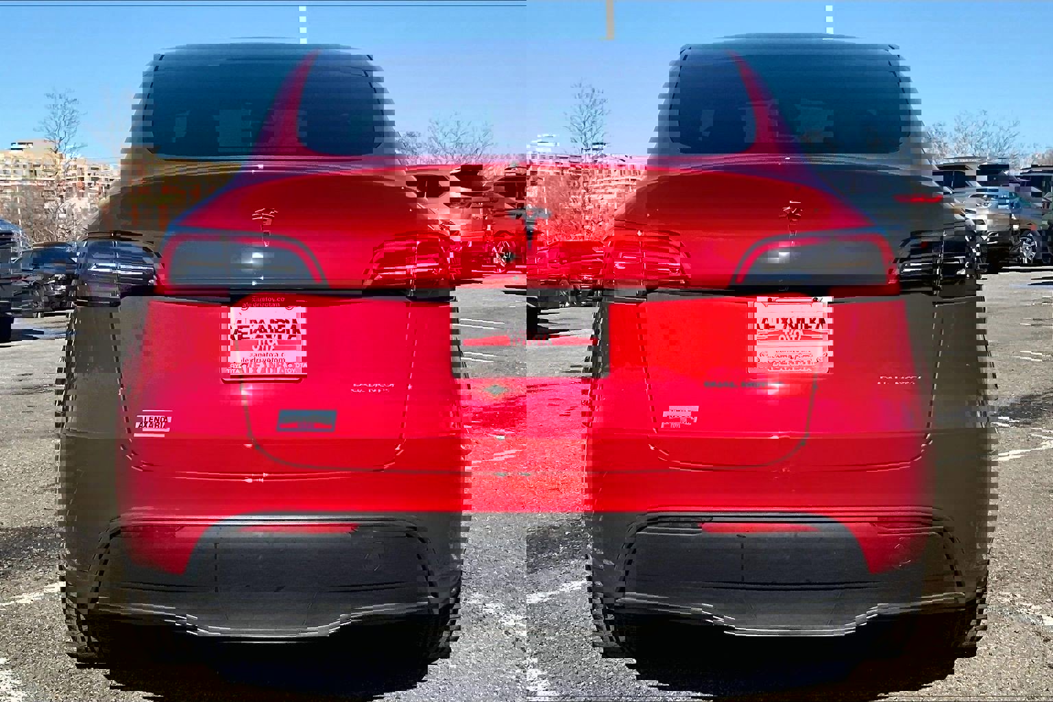 Used 2023 Tesla Model Y Long Range image 4