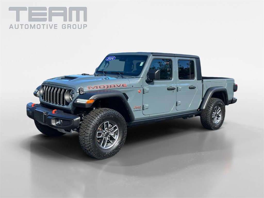 Certified 2024 Jeep Gladiator Mojave w/ Convenience Group image 3