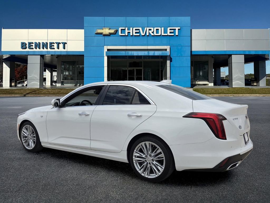 Used 2022 Cadillac CT4 Premium Luxury RWD image 4