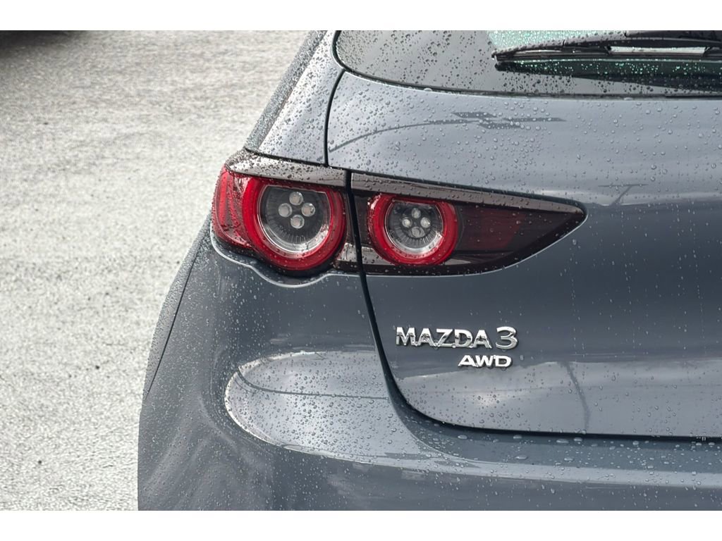 Used 2020 MAZDA MAZDA3 AWD Hatchback w/ Premium Pkg image 30