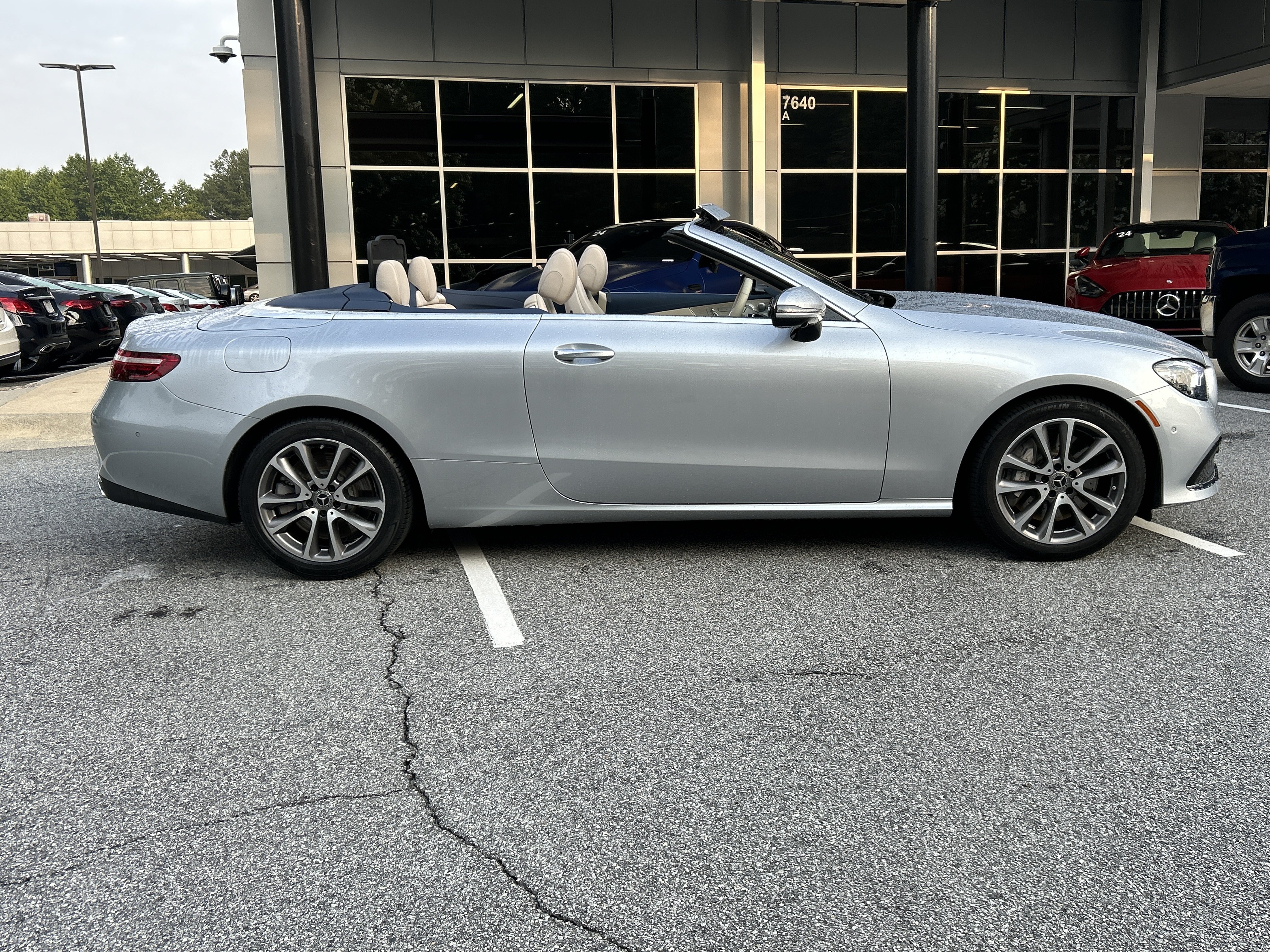 Used 2023 Mercedes-Benz E 450 Cabriolet image 10