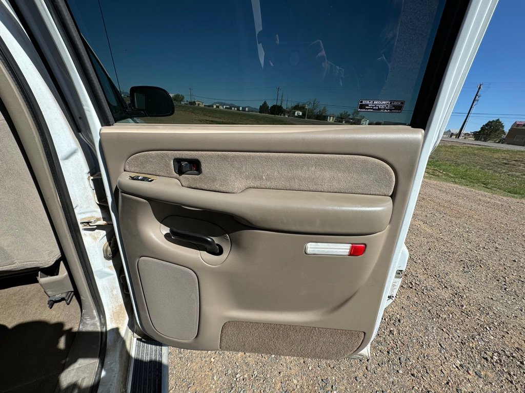 Used 2001 Chevrolet Silverado 1500 LS w/ Off-Road Skid Plate Pkg image 27