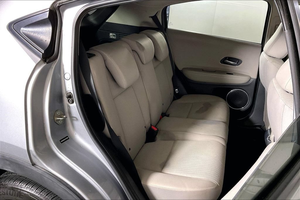 Used 2018 Honda HR-V EX image 25