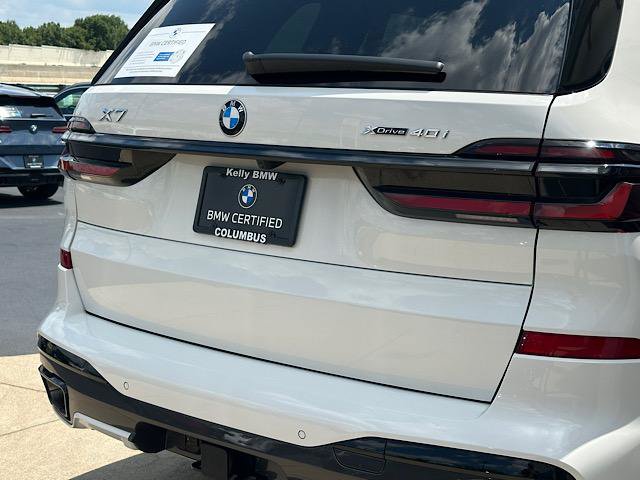 Used 2025 BMW X7 xDrive40i w/ Executive Package AWD/4WD image 10