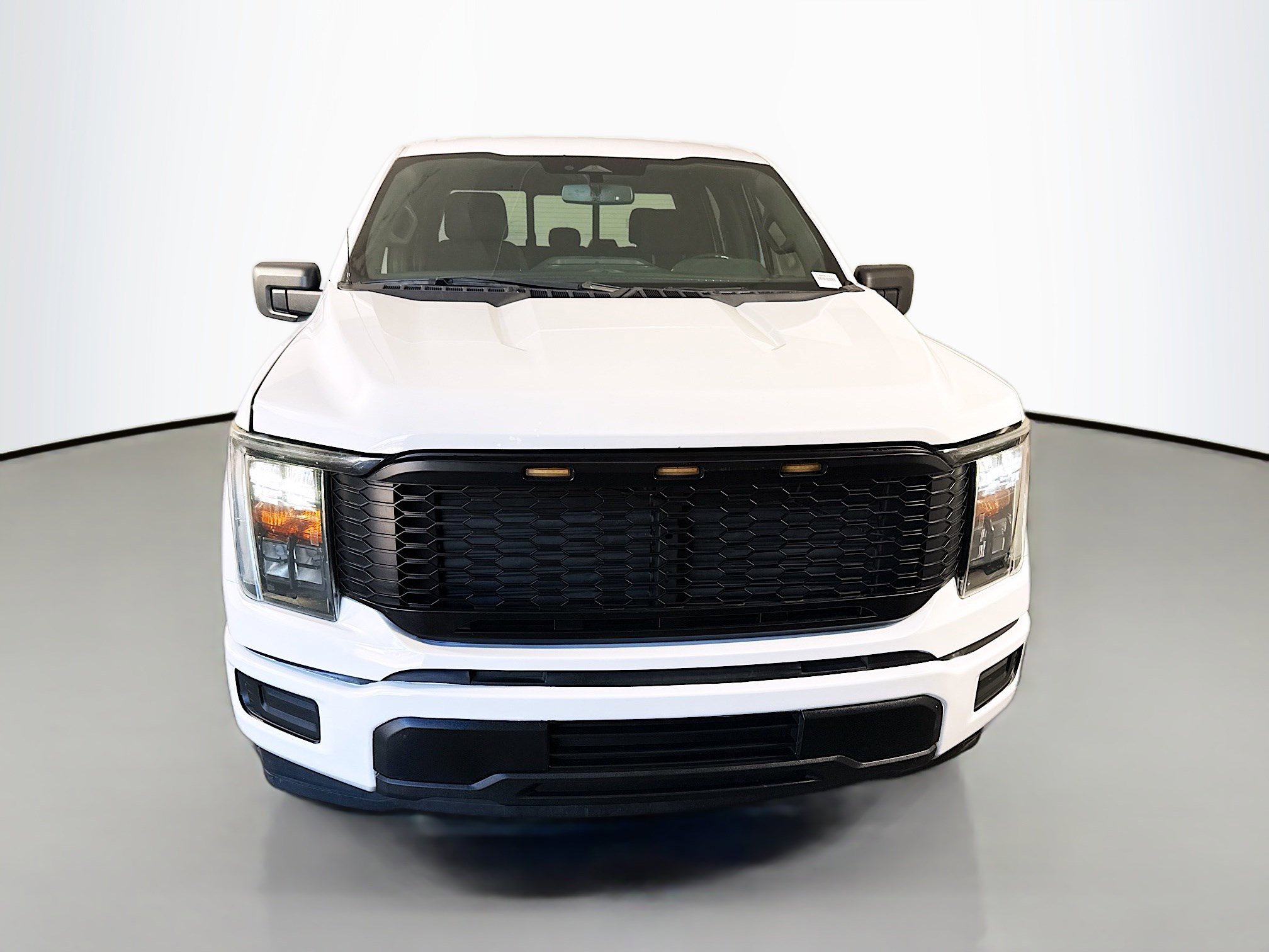 Used 2022 Ford F150 XLT w/ Equipment Group 302A High RWD image 2