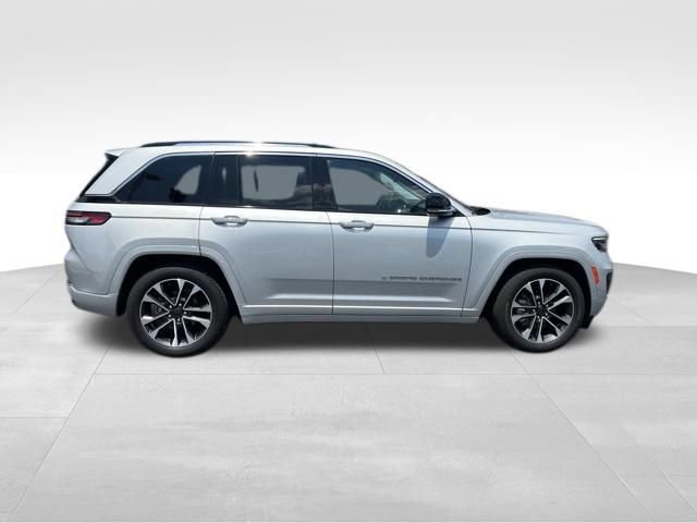 Used 2022 Jeep Grand Cherokee Overland AWD/4WD image 8