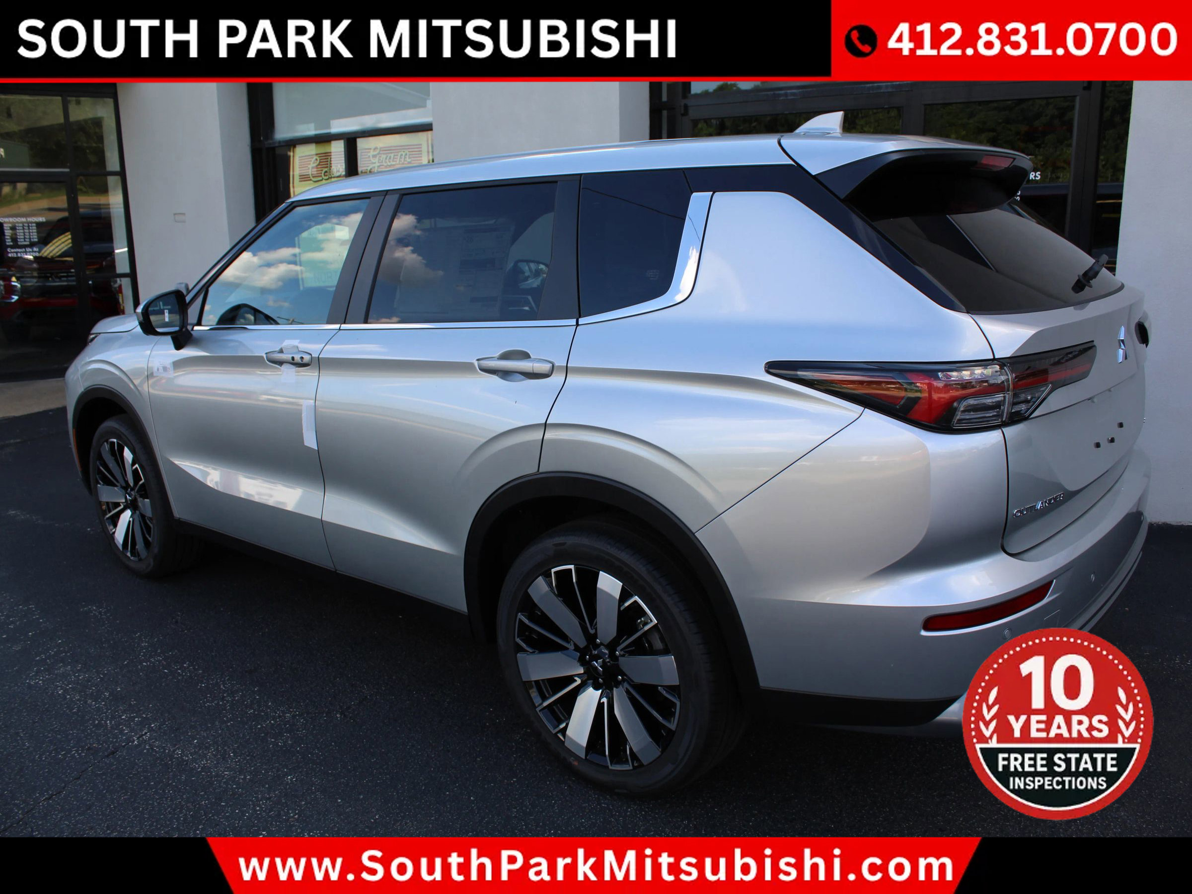 New 2025 Mitsubishi Outlander SE image 6