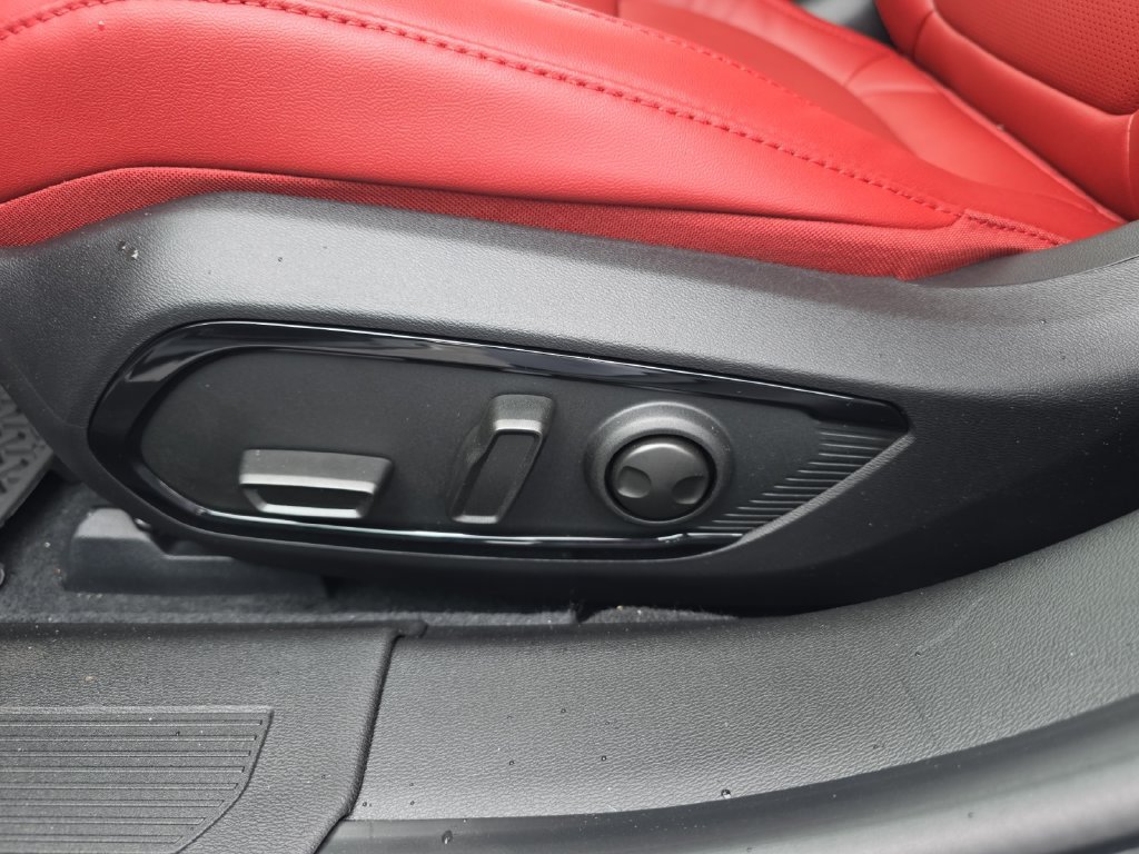 New 2027 Dodge Charger Scat Pack AWD/4WD image 13