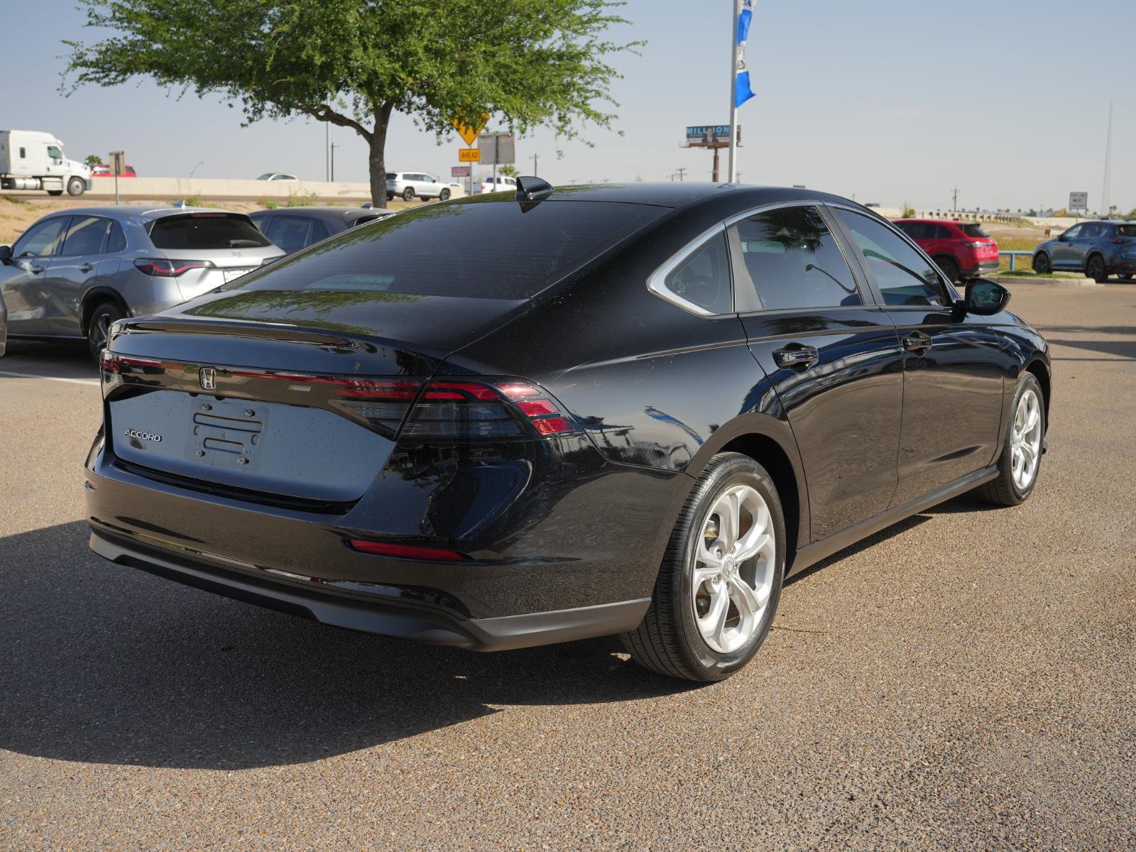 Used 2024 Honda Accord LX image 5