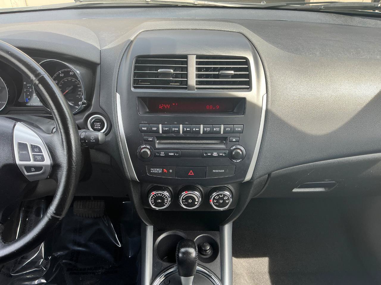 Used 2012 Mitsubishi Outlander Sport SE FWD image 19