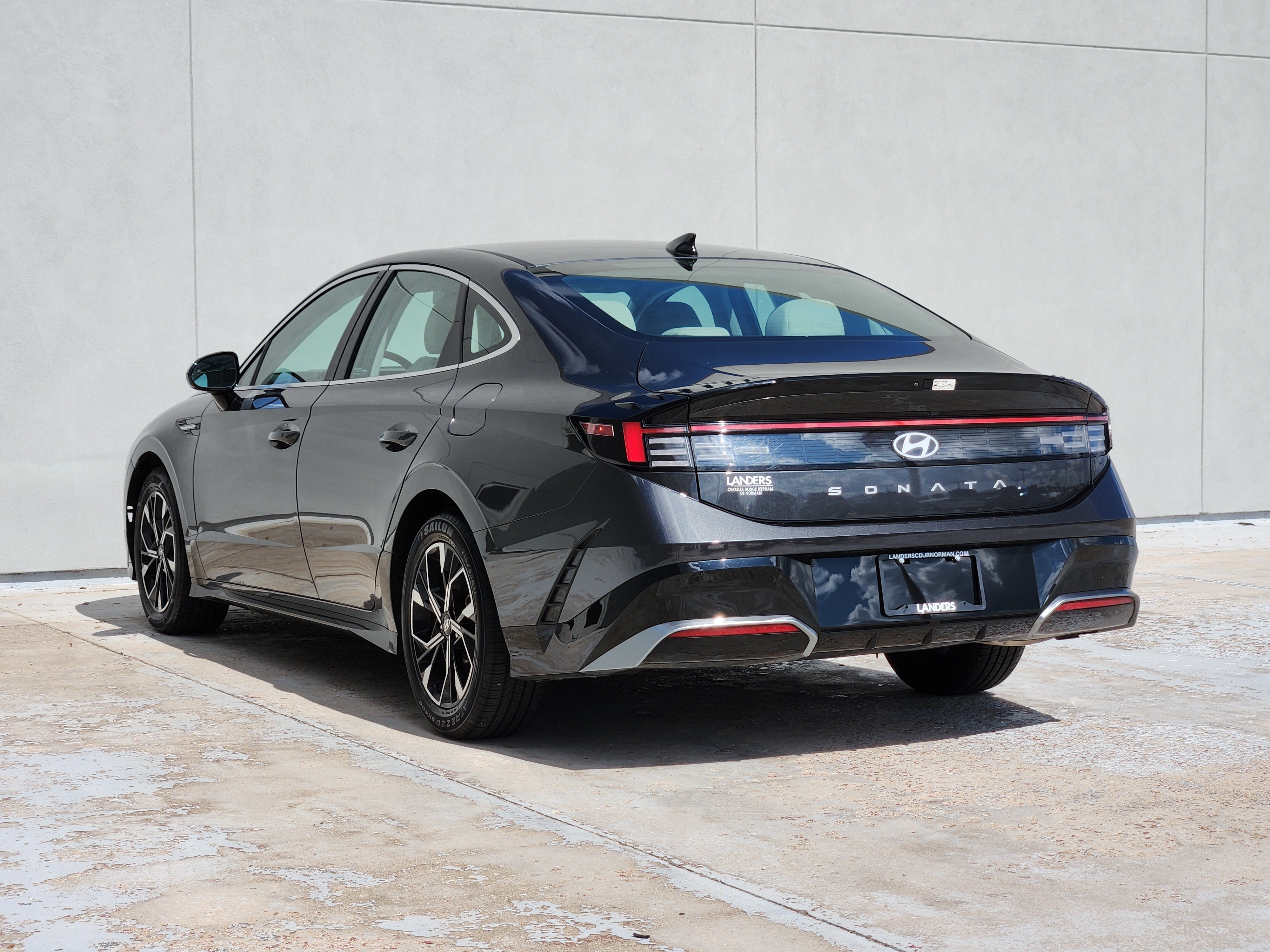Used 2024 Hyundai Sonata SEL FWD image 6