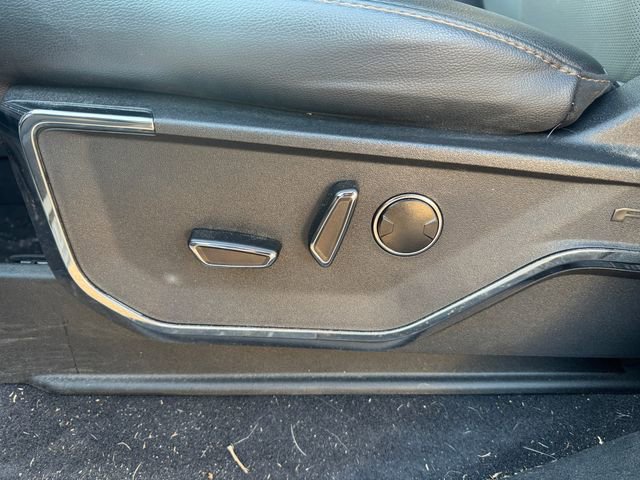 Used 2023 Ford F150 Lightning Lariat image 14