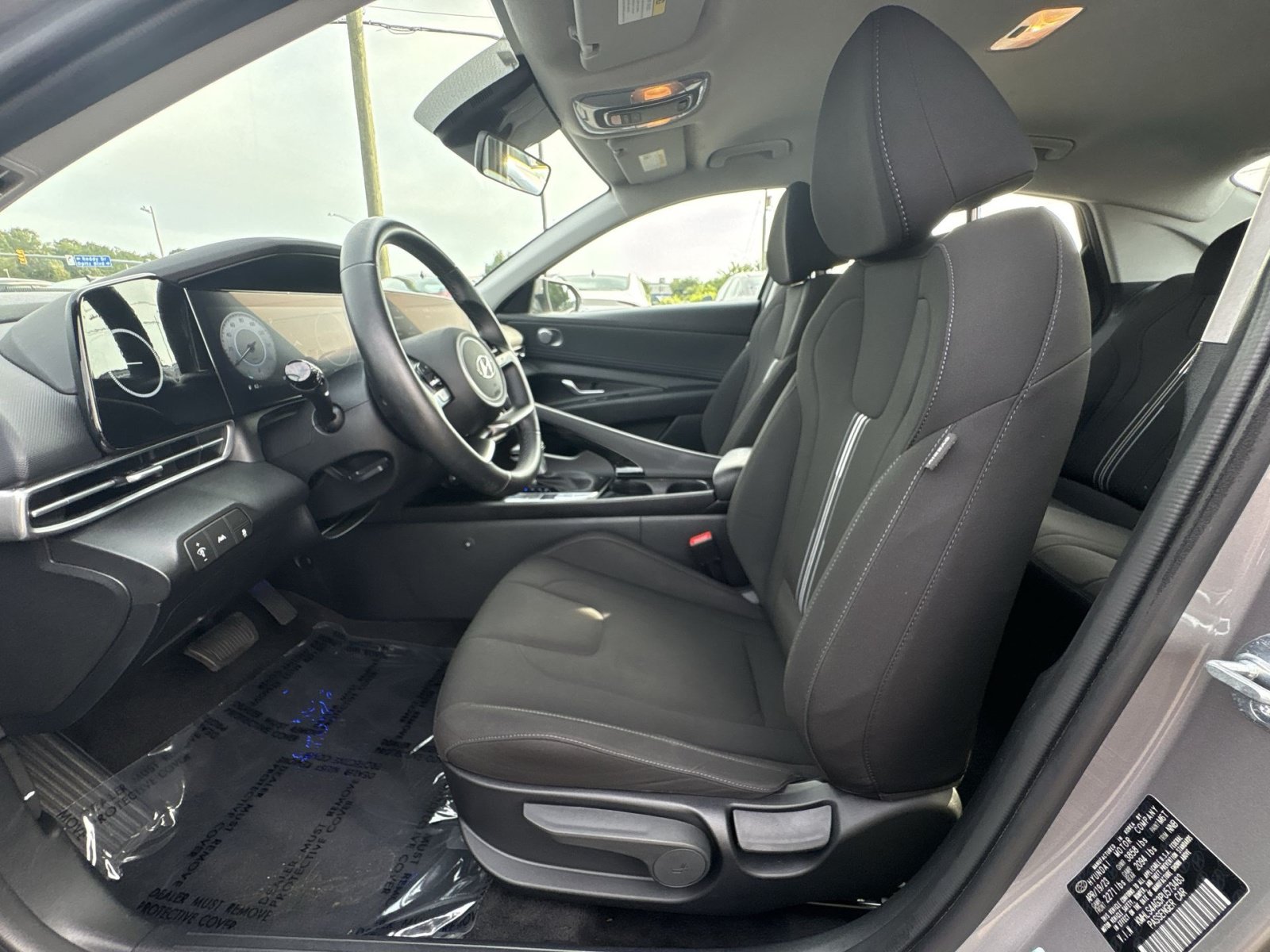 Certified 2023 Hyundai Elantra SEL w/ Convenience Package FWD image 13