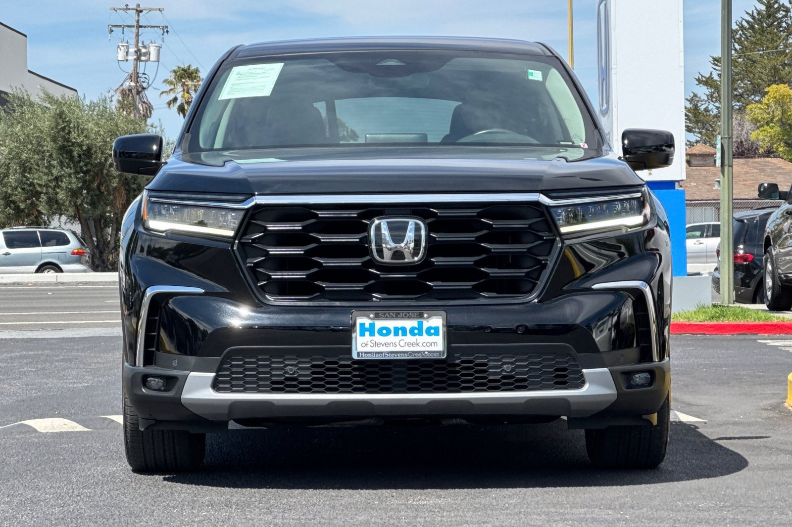 Certified 2025 Honda Pilot EX-L image 6