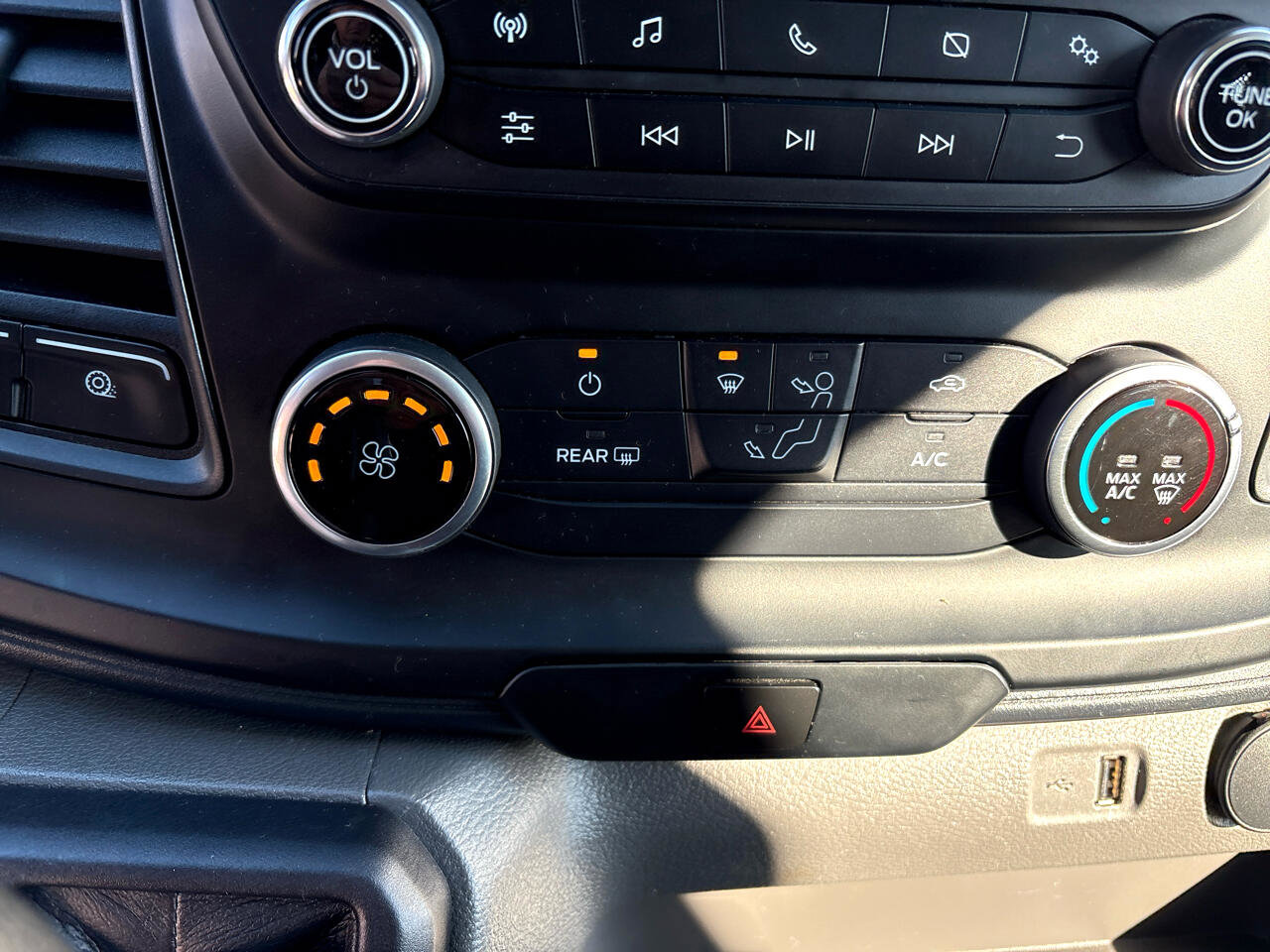 Used 2024 Ford Transit 250 Low Roof w/ Exterior Upgrade Package image 22