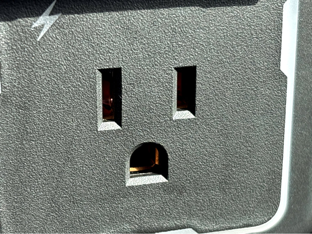 Used 2025 Chevrolet Silverado 1500 W/T w/ WT Safety Package image 22