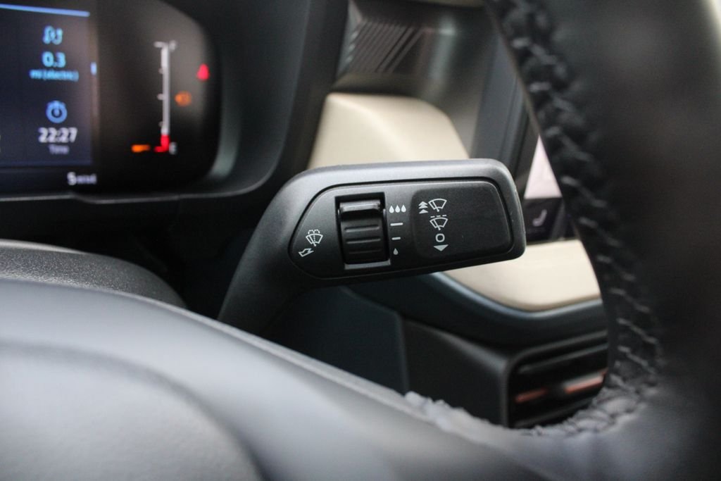 New 2026 Ford Maverick Lariat w/ 4K Tow Package AWD/4WD image 14
