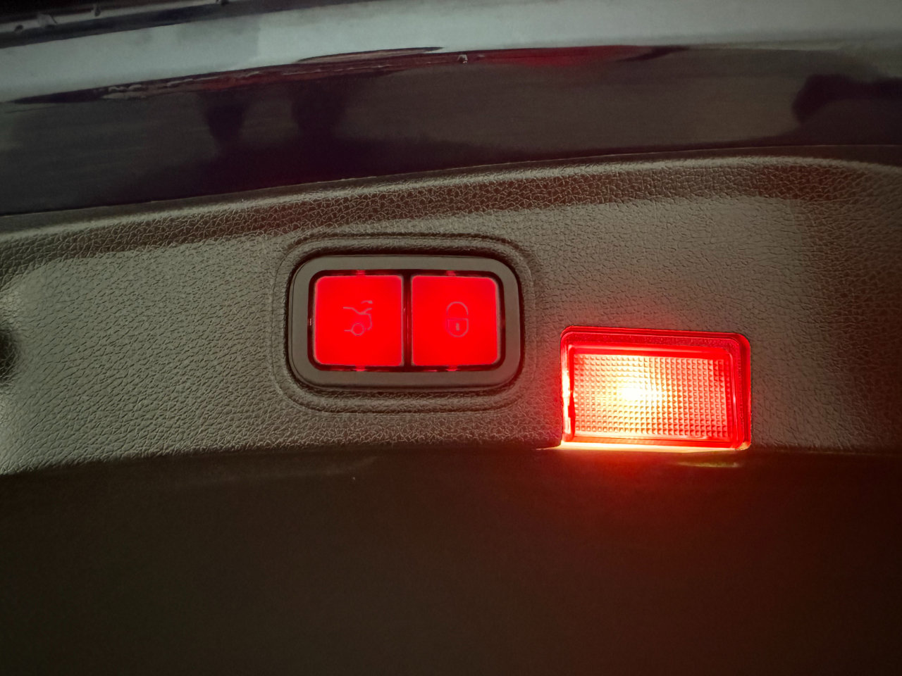 Used 2017 Mercedes-Benz C 300 4MATIC Coupe image 23