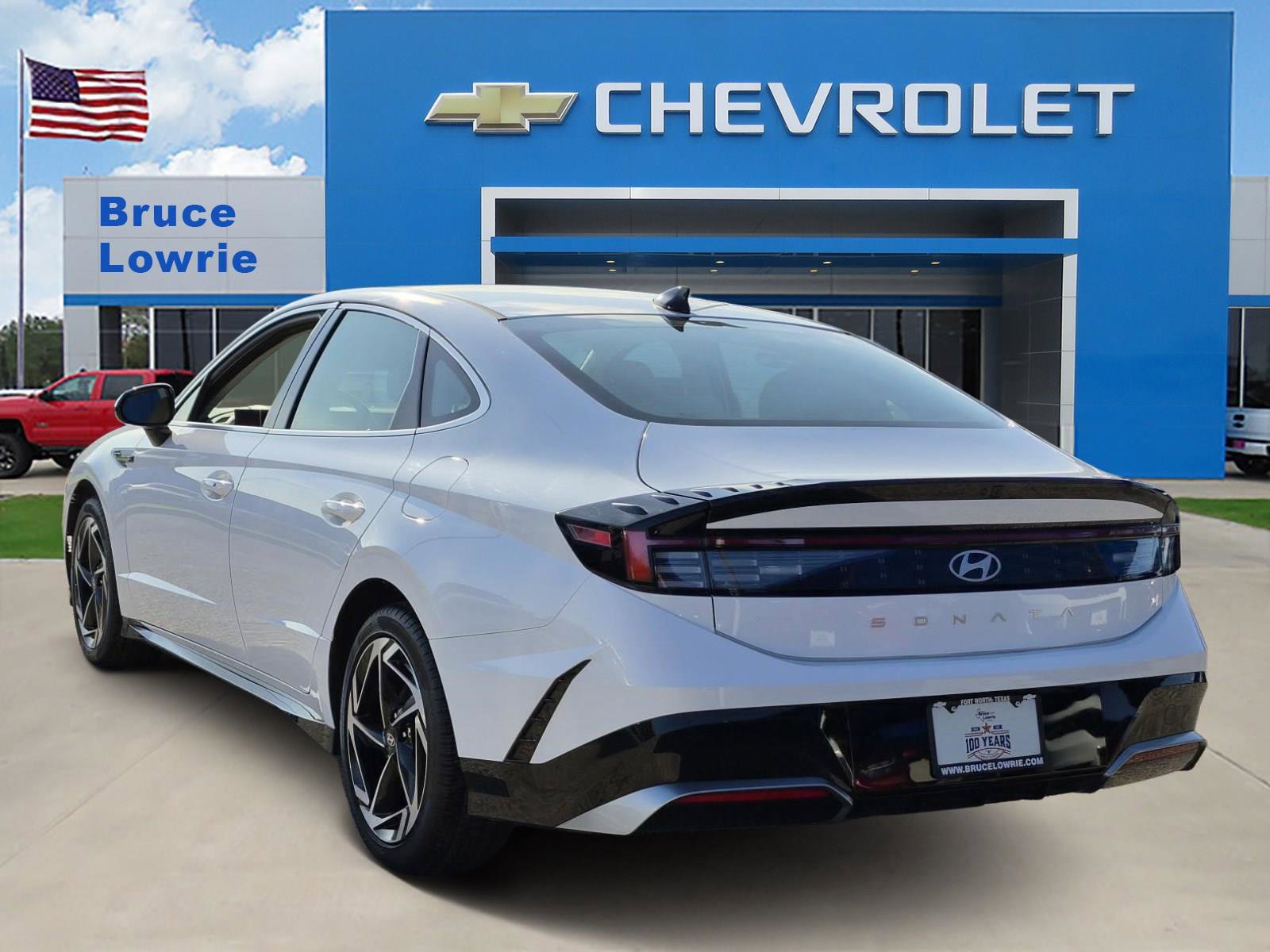 Used 2026 Hyundai Sonata SEL FWD image 4