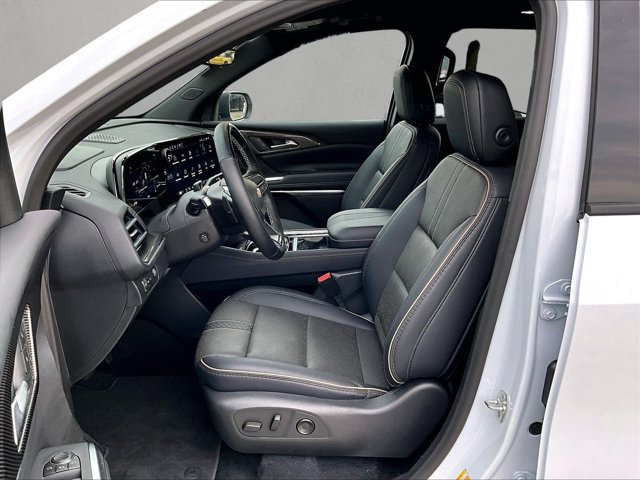 Used 2026 Chevrolet Traverse High Country FWD image 27