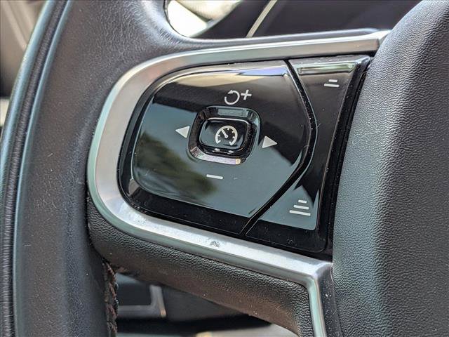 Used 2019 Volvo XC90 T6 Momentum w/ Advanced Package AWD/4WD image 12