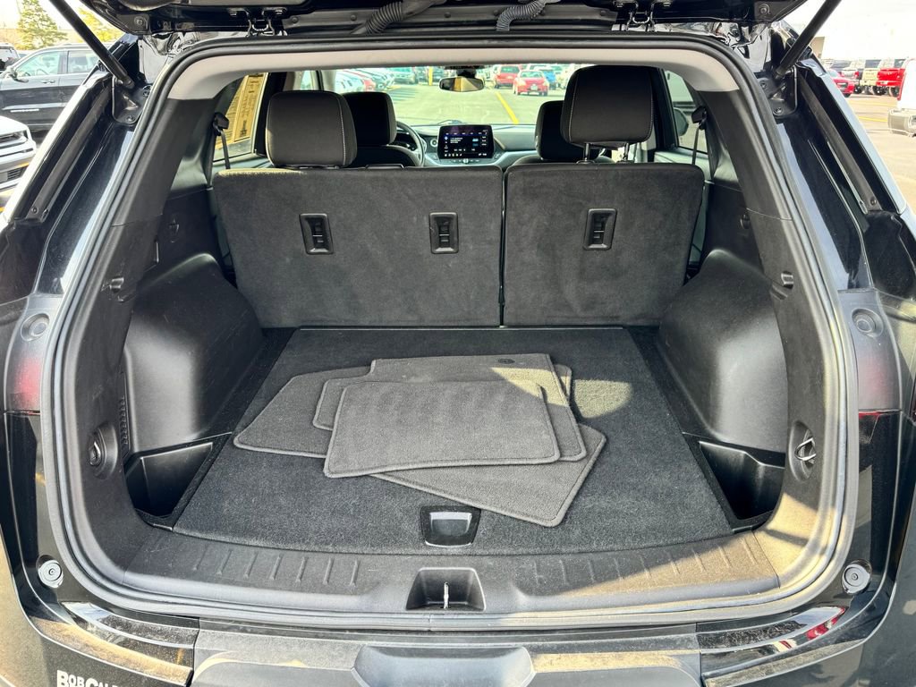 Used 2023 Chevrolet Blazer LT image 16