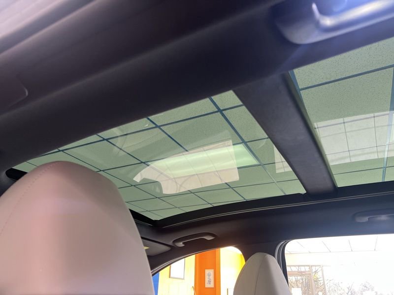 Used 2025 Hyundai Tucson Limited AWD/4WD image 18