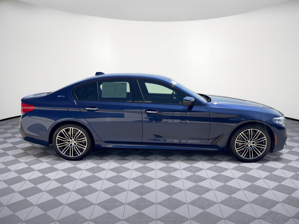 Used 2018 BMW 530e xDrive AWD/4WD image 8