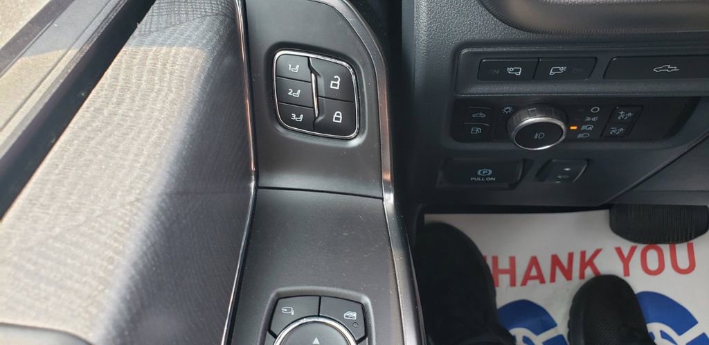 Used 2023 Ford F150 Platinum w/ Equipment Group 701A High image 33