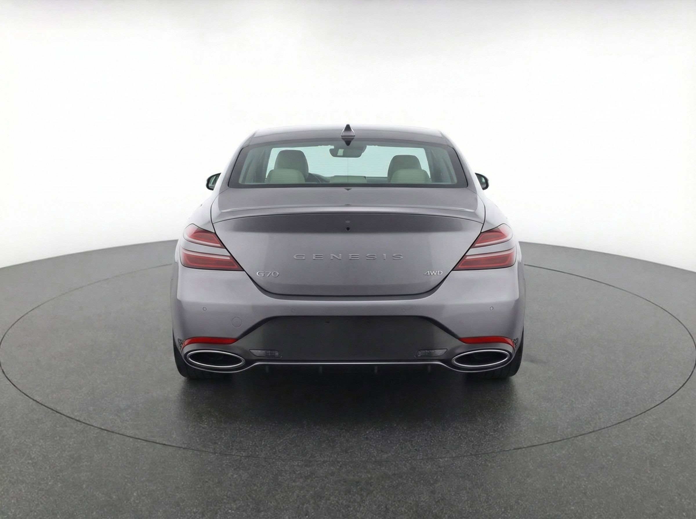 Used 2025 Genesis G70 2.5T image 7