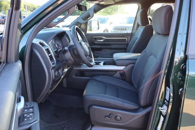 New 2026 RAM 1500 Big Horn AWD/4WD image 14