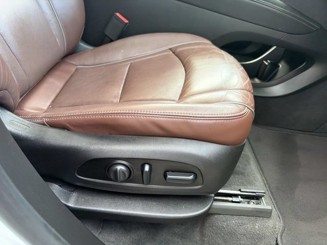 Used 2019 Buick Enclave Avenir w/ Avenir Technology Package FWD image 16