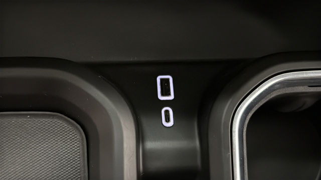 Used 2024 GMC Sierra 3500 Denali w/ Technology Package AWD/4WD image 48