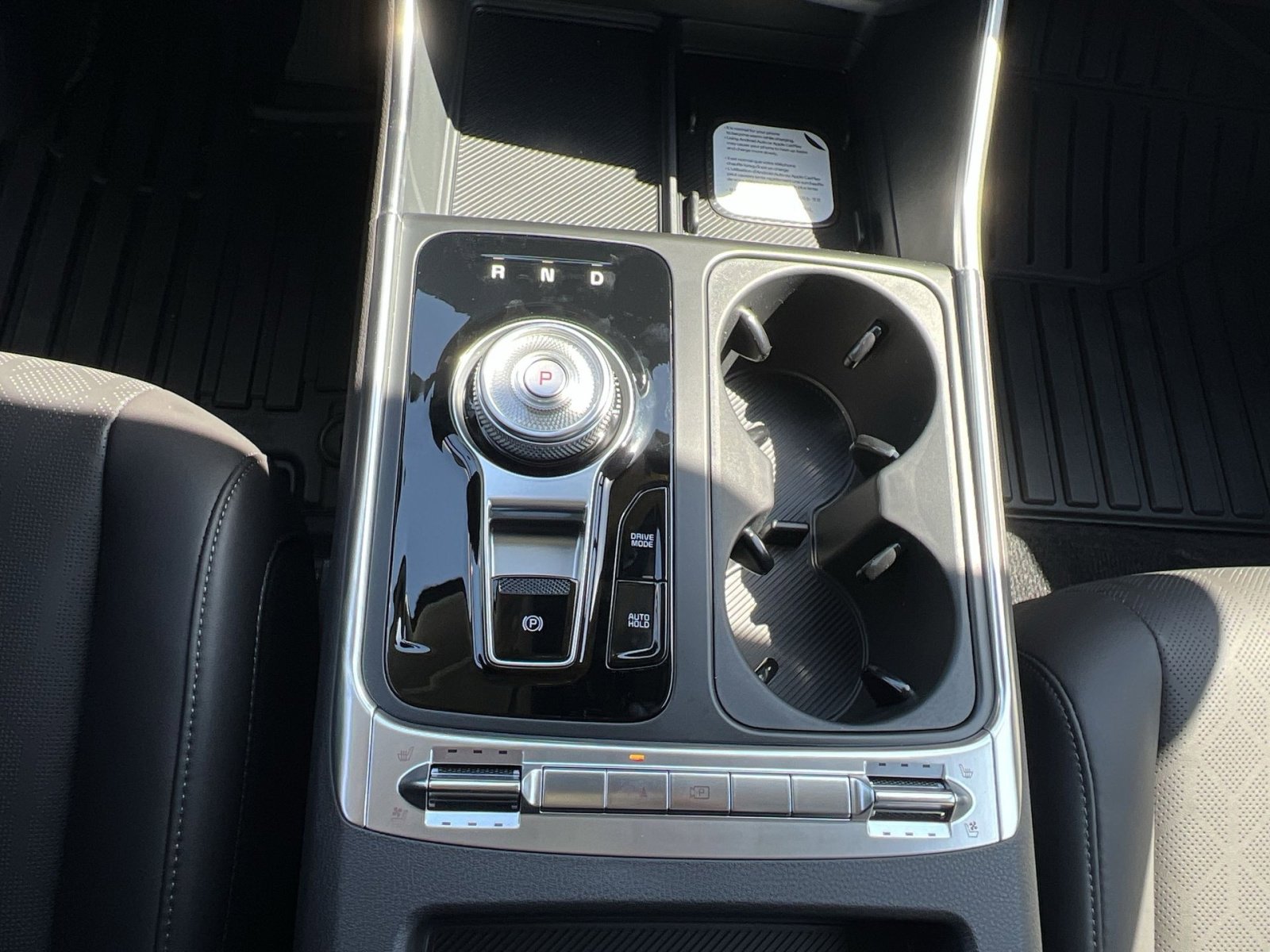 New 2026 Kia Carnival SX FWD image 34