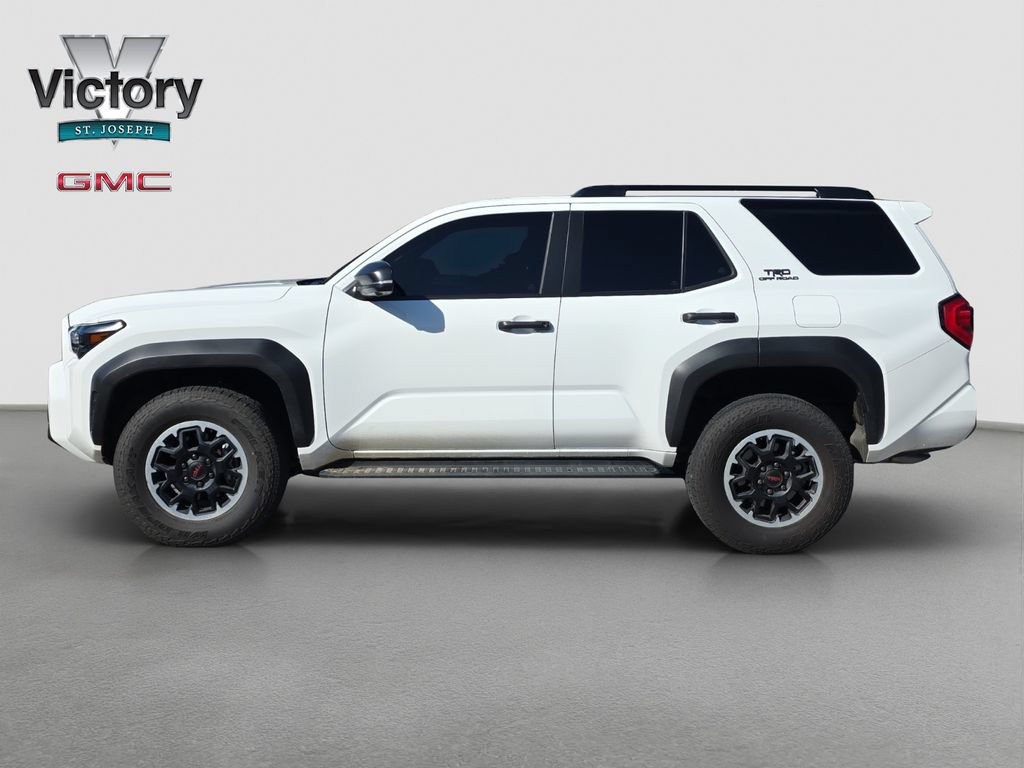 Used 2025 Toyota 4Runner TRD Off-Road Premium AWD/4WD image 6