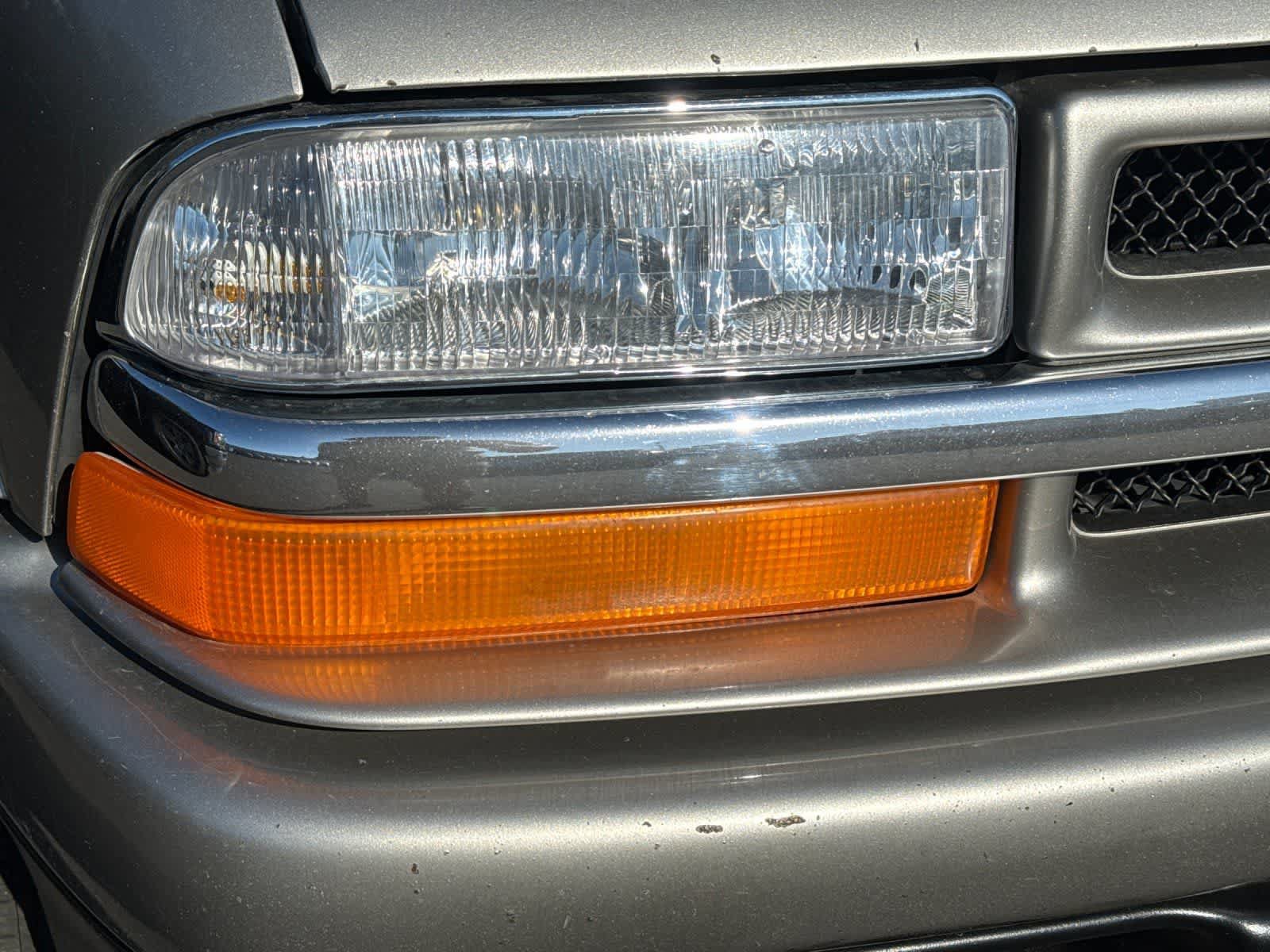 Used 2002 Chevrolet Blazer LS w/ Preferred Equipment Group AWD/4WD image 9