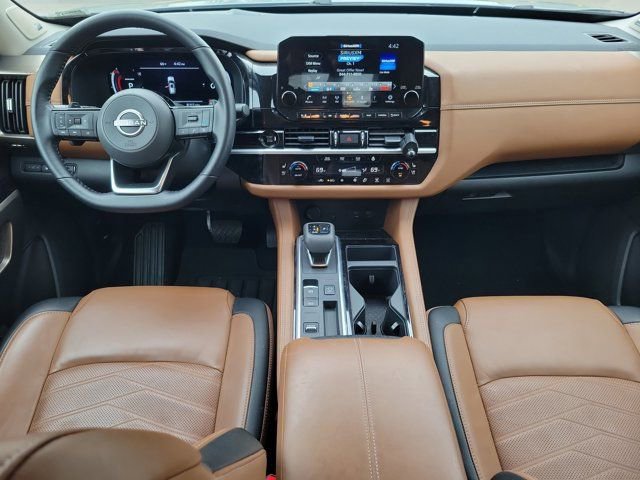 Certified 2025 Nissan Pathfinder Platinum w/ Cargo Package image 18