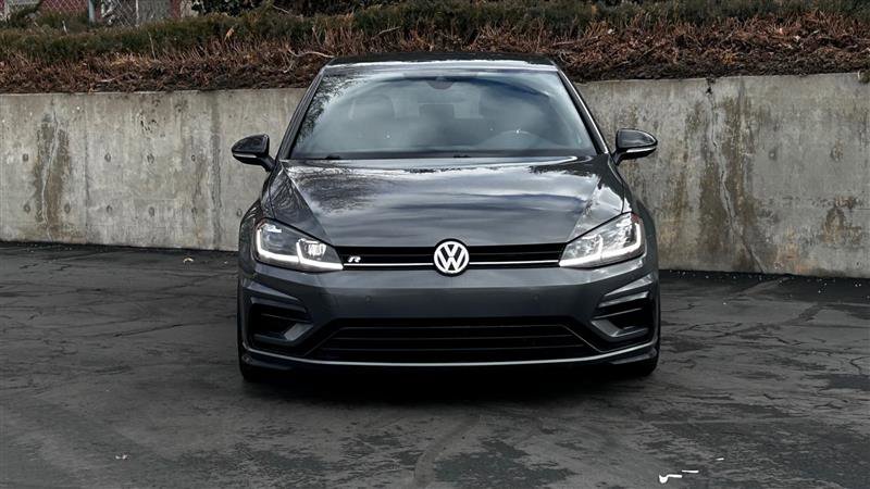 Used 2019 Volkswagen Golf R 4-Door image 8
