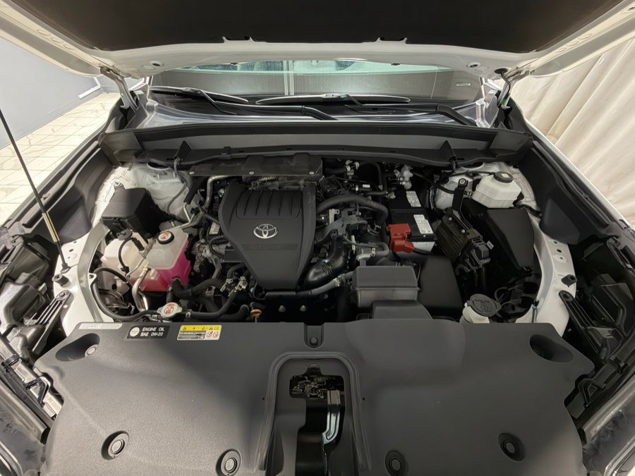 Used 2024 Toyota Grand Highlander AWD image 47