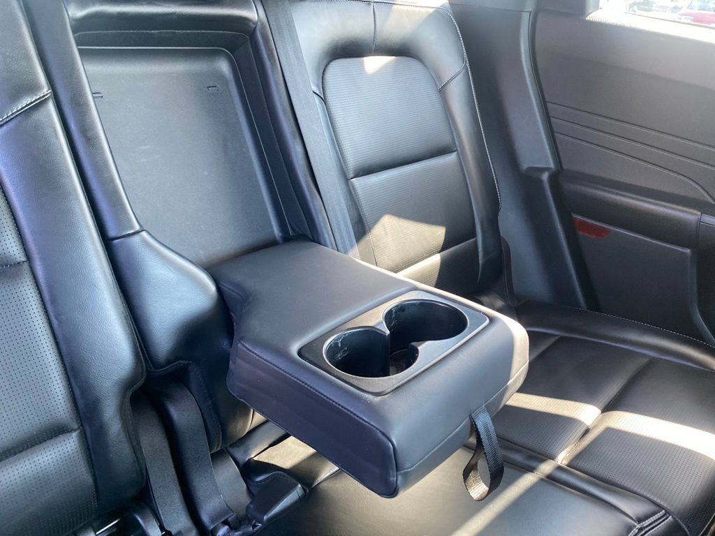 Used 2023 Ford Escape Platinum AWD/4WD image 46