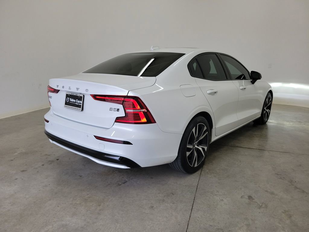 Used 2025 Volvo S60 B5 Core AWD/4WD image 5