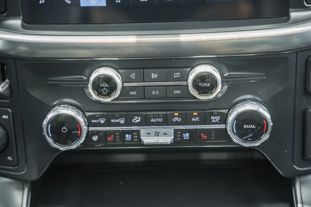 Used 2024 Ford F150 Lariat AWD/4WD image 31