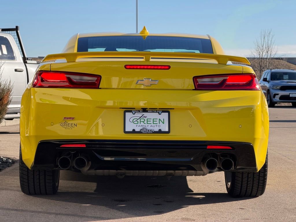 Used 2017 Chevrolet Camaro SS image 8