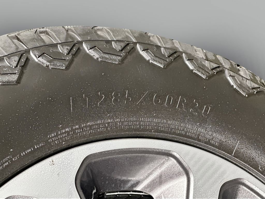 Used 2021 RAM 2500 Limited AWD/4WD image 33